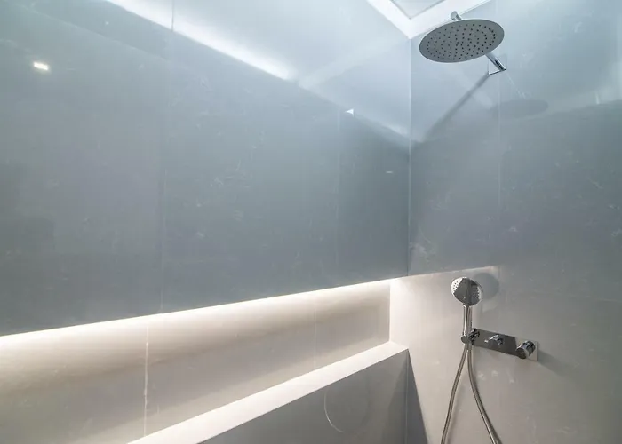 Esmeralda 蓬塔德尔加达