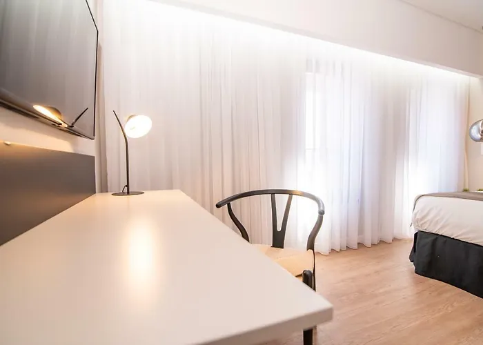 Esmeralda 蓬塔德尔加达