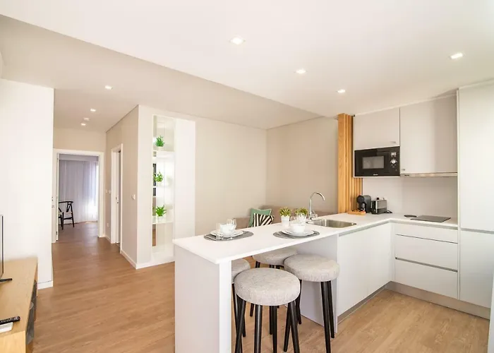 公寓 Esmeralda 蓬塔德尔加达