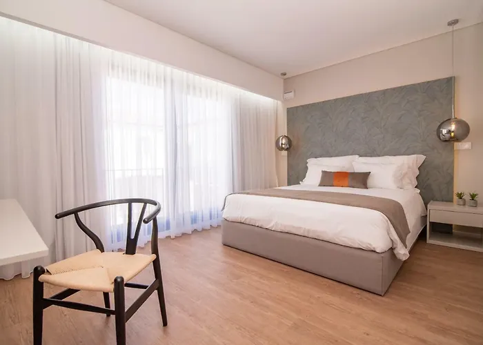 Esmeralda 蓬塔德尔加达