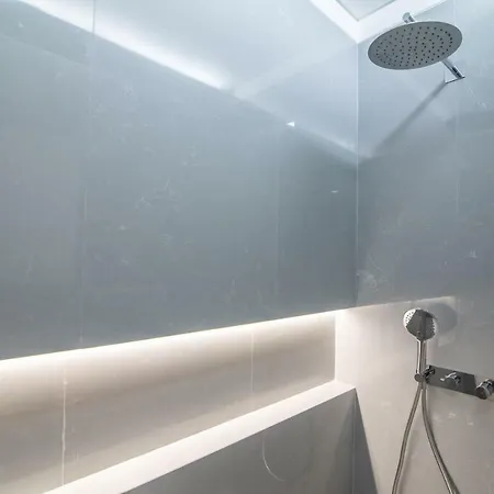 Esmeralda Ponta Delgada