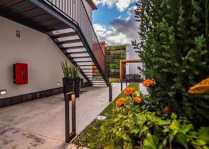 Esmeralda * Ponta Delgada (Sao Miguel)