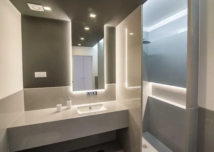 Esmeralda Apartment *